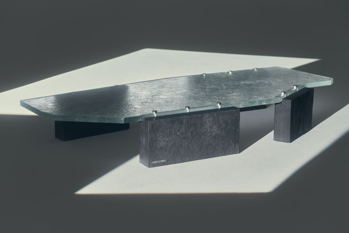 Низкий столик Stealth