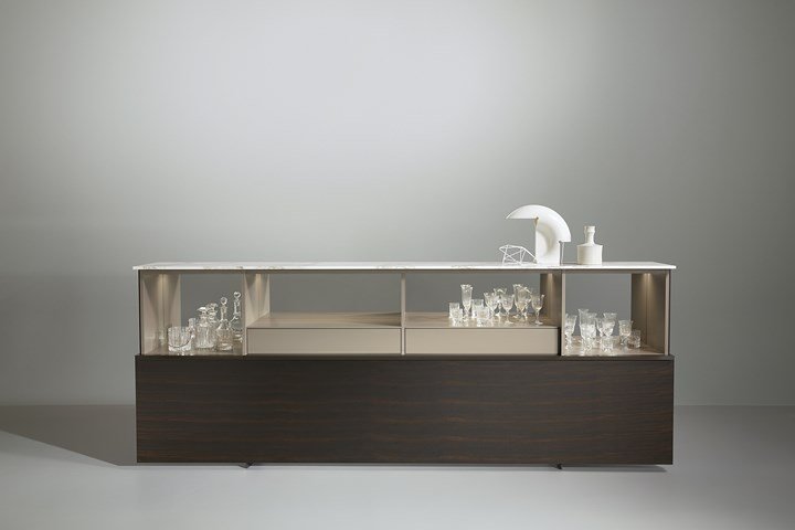 Буфет Gallery Low Cupboard, дизайн Габриэле и Оскар Буратти