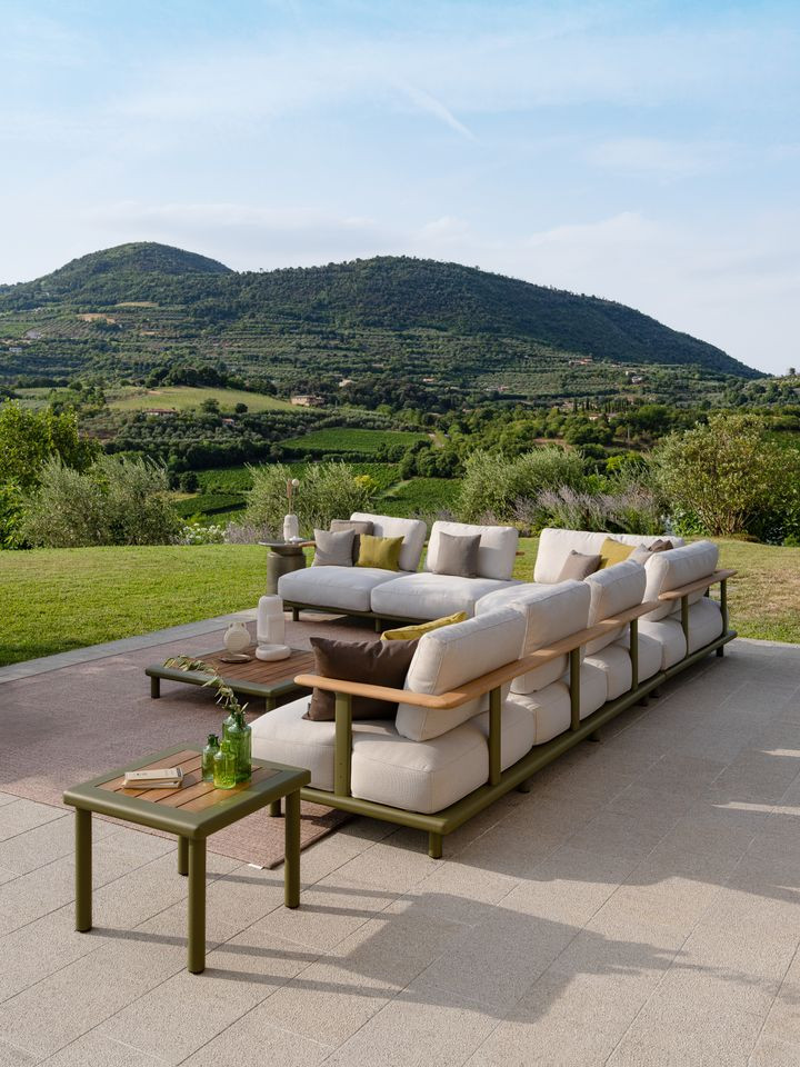 Модульный диван и столики Bliss