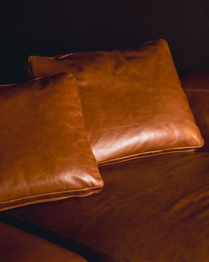 Современное искусство в интерьере Casa Tacchini.