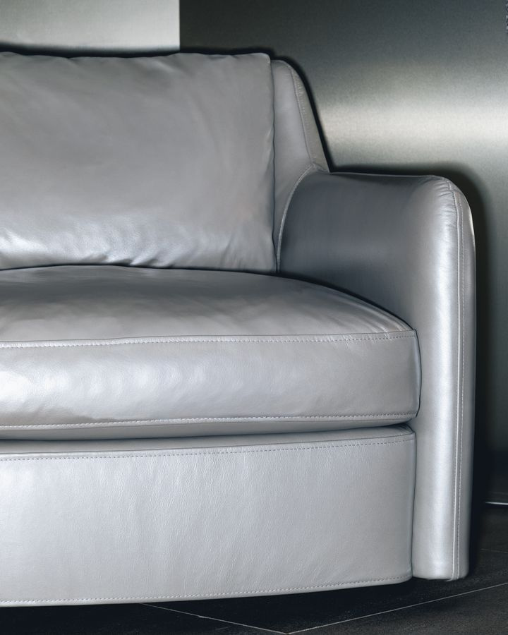 Игра света и тени на фактурных поверхностях.