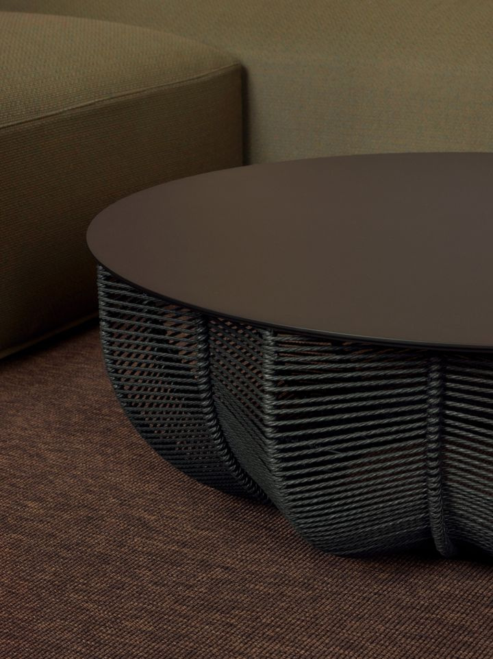 Инсталляция Atrio Calmo от Barbieri Magalini для laCividina. Фото: Luigi Fiano e Ardesia Coco