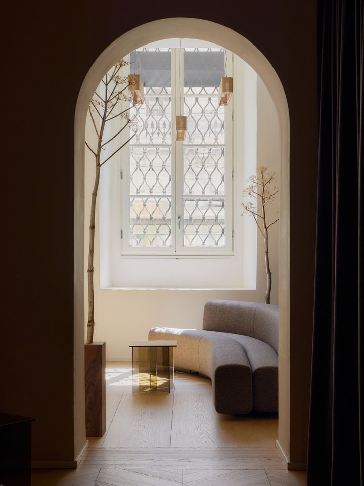 Инсталляция Atrio Calmo от Barbieri Magalini для laCividina. Фото: Luigi Fiano e Ardesia Coco