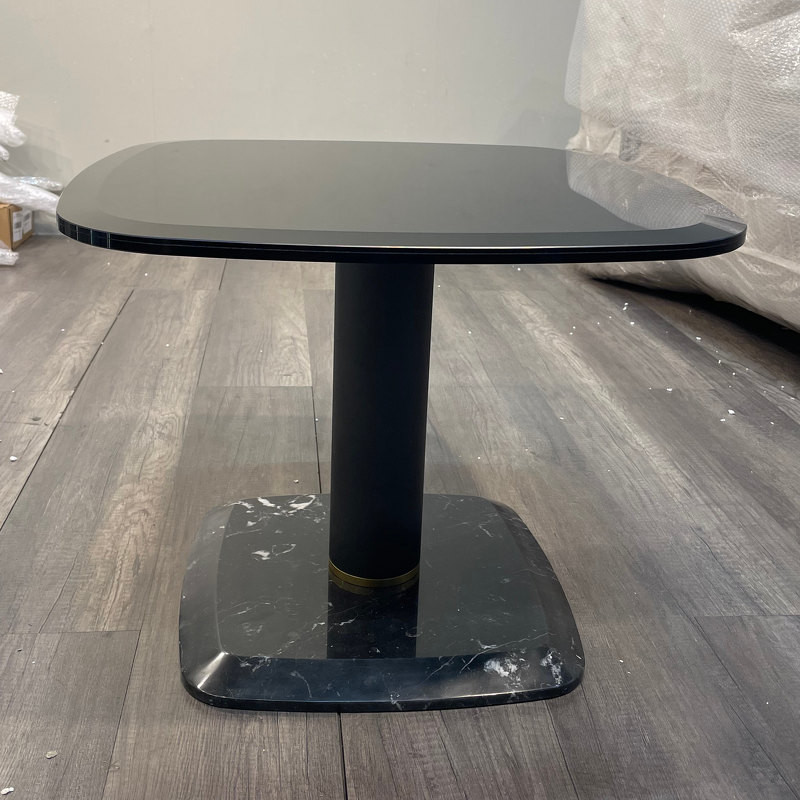 Приставной столик Botero Tonin Casa Modern 60 x 60 x 40h nc104318