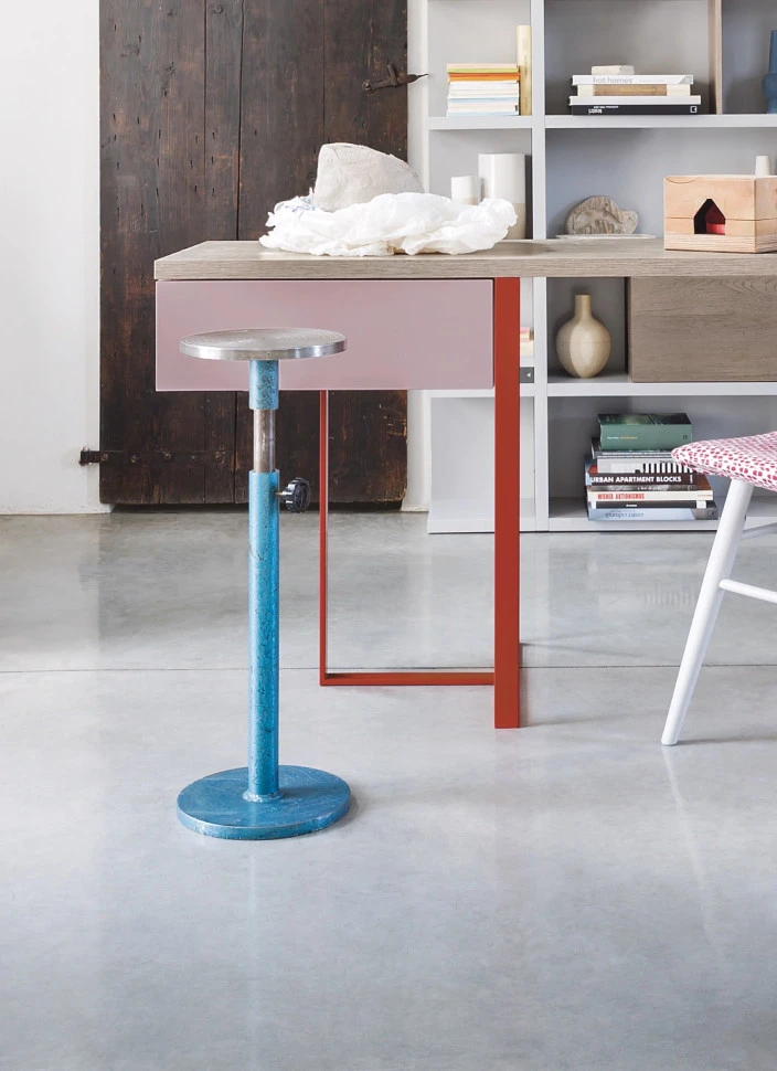 Письменный стол Novamobili Desk