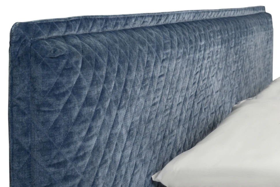 Кровать Norge Quilt Mod Interiors Telas 216 x 221 x 91h nc91733