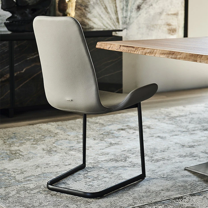 Стул в столовую Cattelan italia Flamingo Cantilever