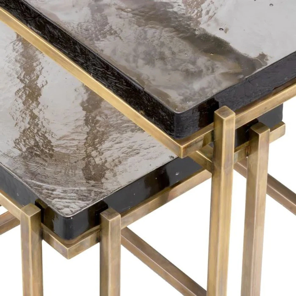 Приставной стол Niemeyer (2 шт) Eichholtz Tables And Desks 62,5/52,5 x 51,5/42,5 x 60,5/48,5h nc102042