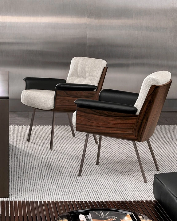 Кресло Minotti Daiki Studio