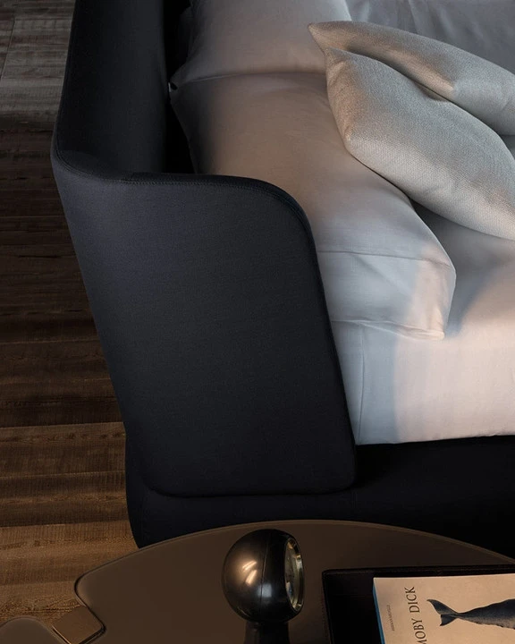 Кровать Minotti Reeves Bed