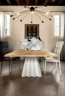 Стол в столовую Tonin CASA Design Nicola Tonin Ventaglio 