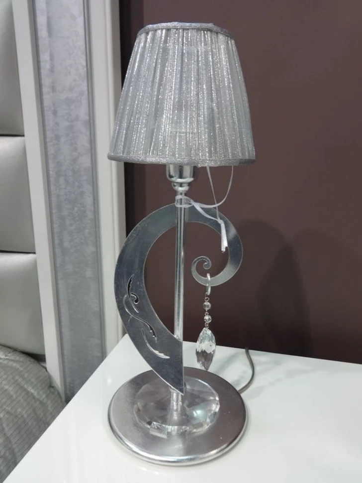 Настольная лампа Opera Masca Contemporaneo 38 x 22 x 40h nc17307