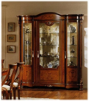 Витрина Antonelli moravio Pitti 536