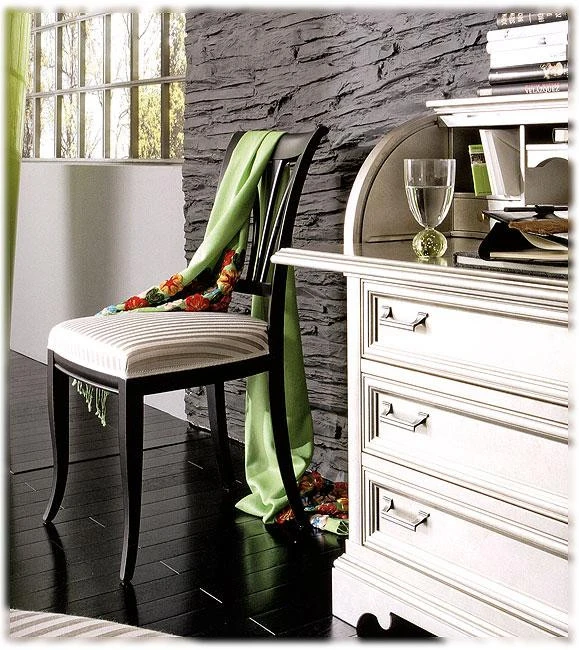 Стул в столовую Selva Timeless 1700