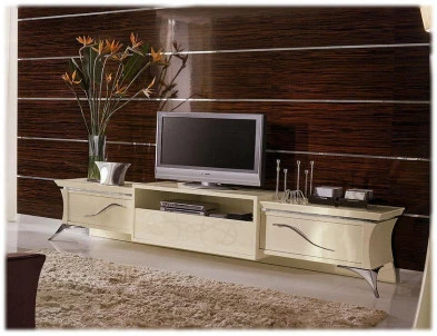 Тумба под телевизор Redeco Charme 318