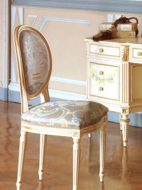 Стул в столовую Artearredo Le diner du roi Iris 05