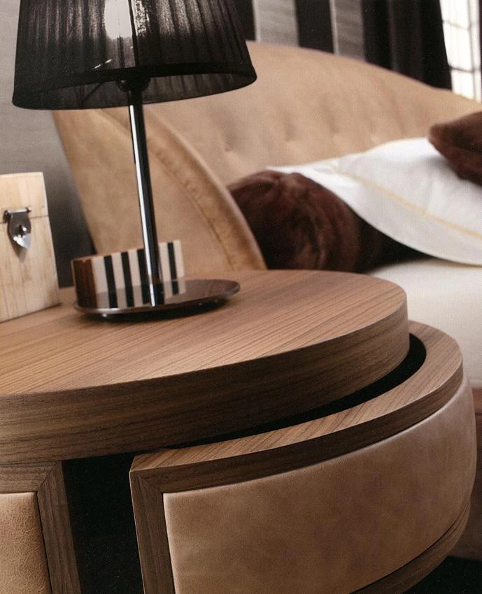 Тумбочка Ulivi Cosmopolitan World luxury 6