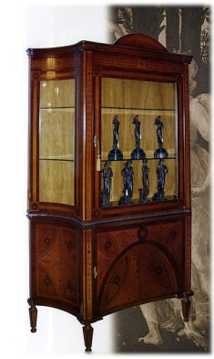 Витрина Mice Hermitage 2734