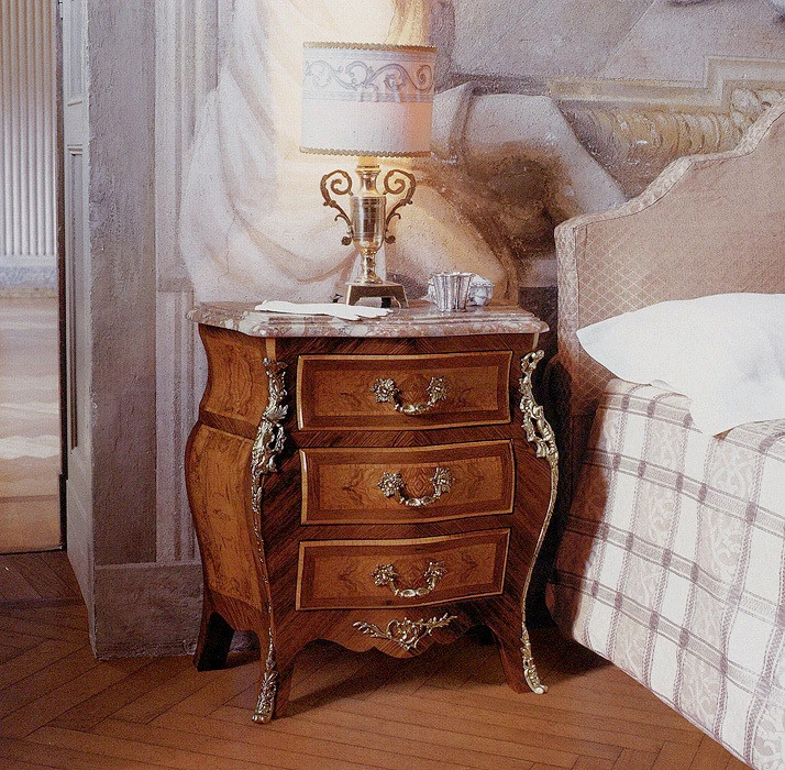 Тумбочка Luigi xv Minotti luigi &amp; benigno Versailles vol. iv 109