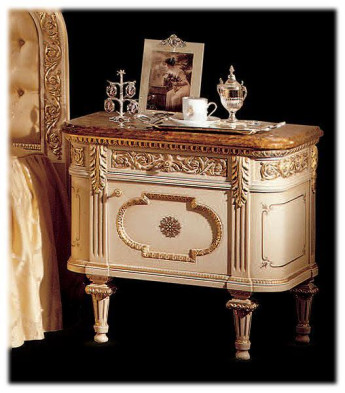 Тумбочка Azelia Oak Collezioni classic E5656