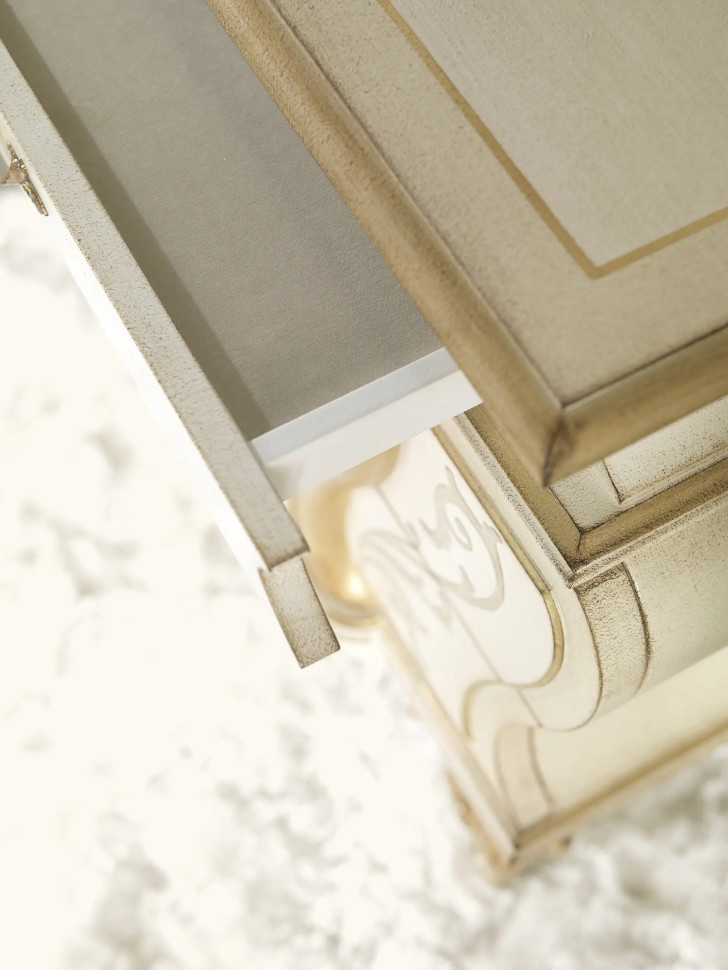 Туалетный стол Jumbo Collection Scarlett