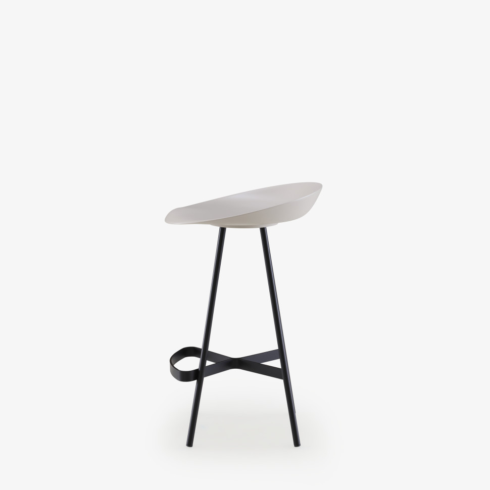 Барный стул Ligne Roset Berretto