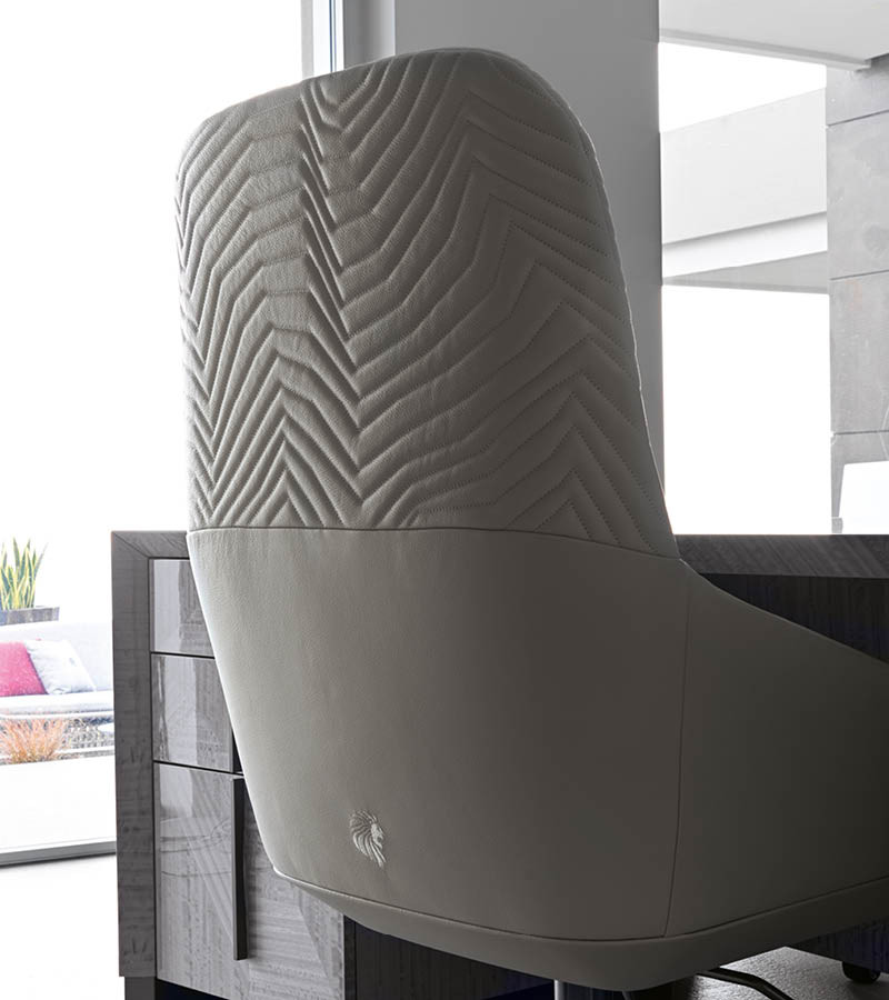 Кресло руководителя Giorgio collection Moonlight 4981