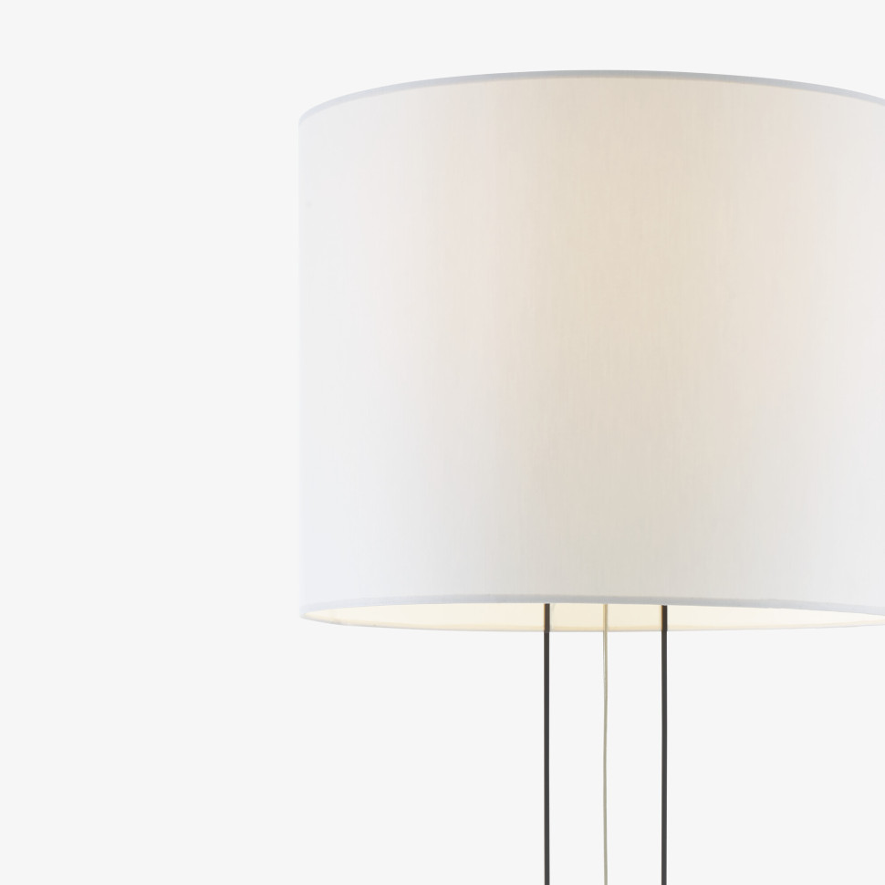 Торшер Ligne Roset U-turn - материал