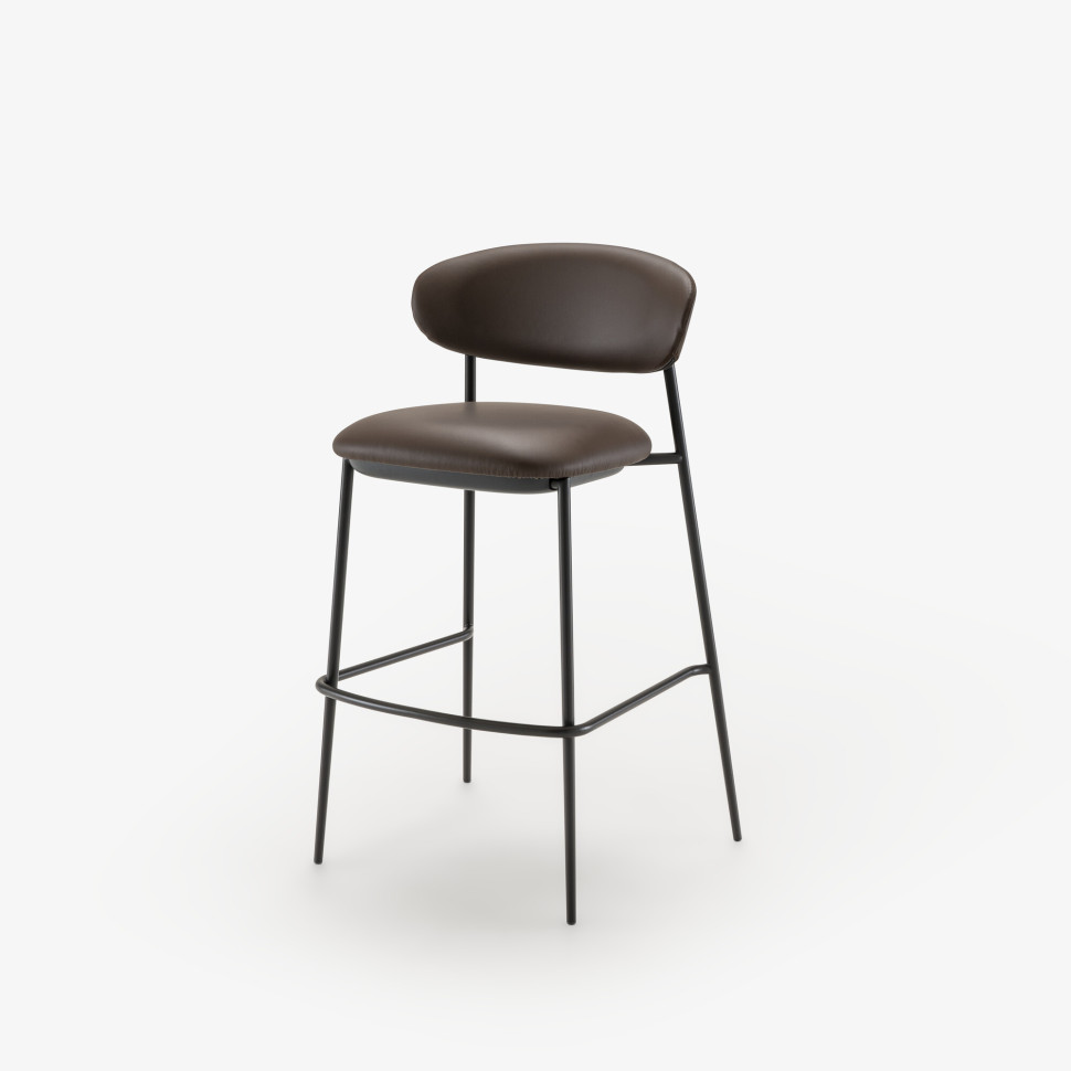 Барный стул Ligne Roset Skiaccio / Skiaccia - материал