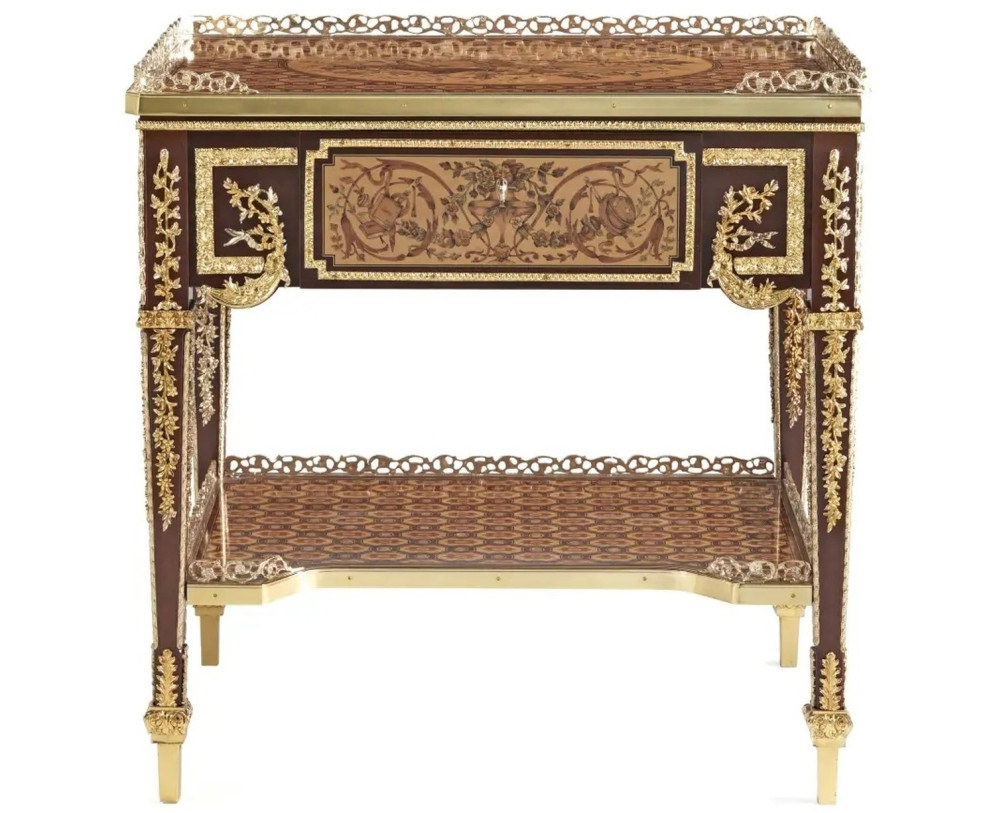 Журнальный стол Jumbo Collection Gregory 1