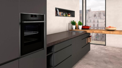 Встраиваемый духовой шкаф Neff B58VT68G0
