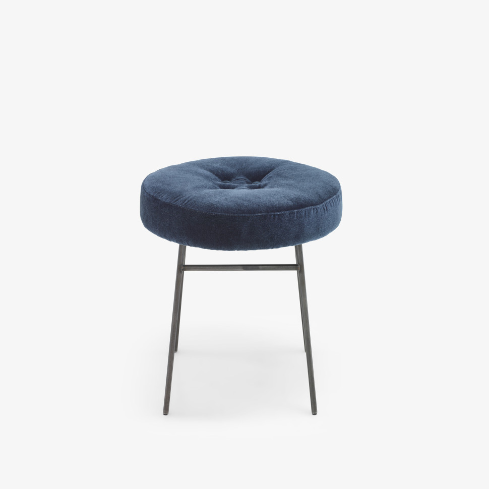 Табурет Ligne Roset Ilot - материал