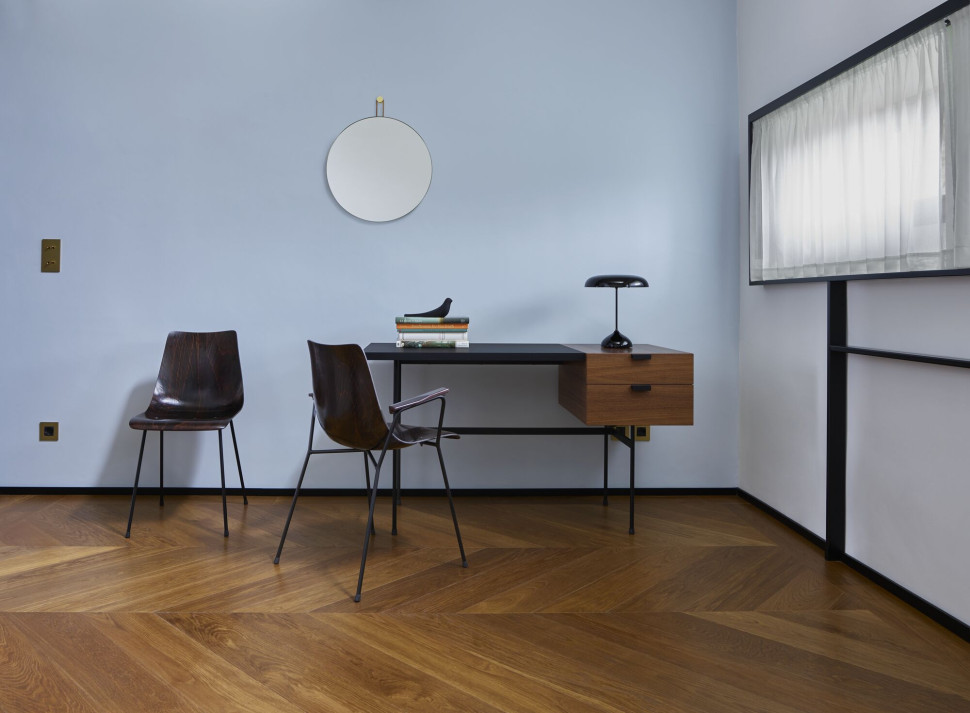 Настольная лампа Ligne Roset Sitar - стиль