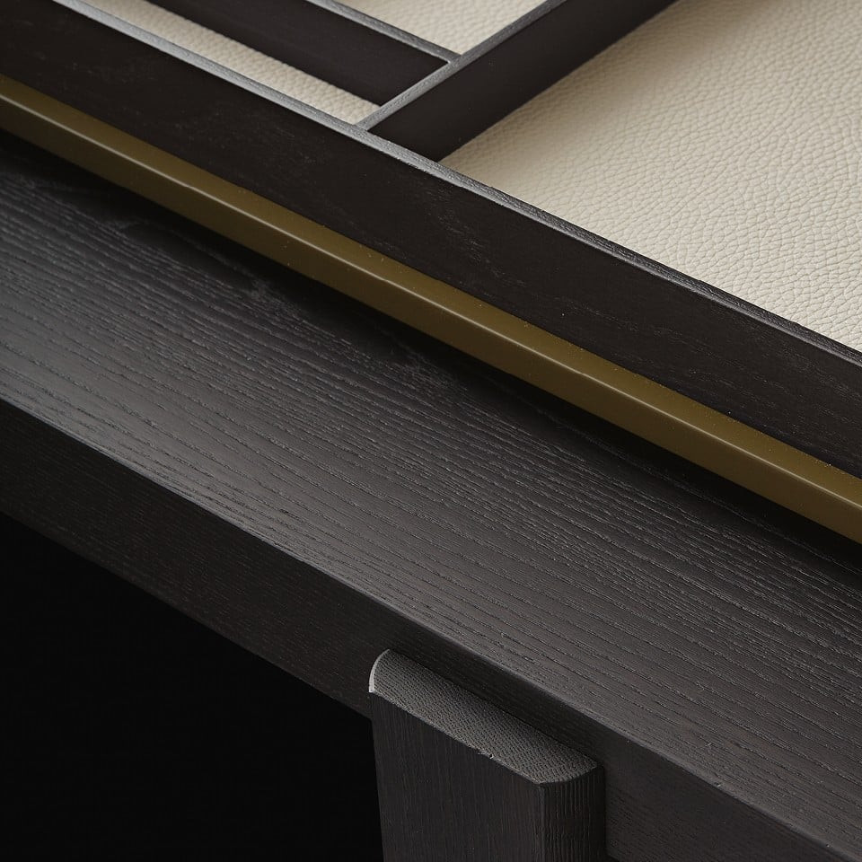 Консоль Poliform Home Hotel - материал