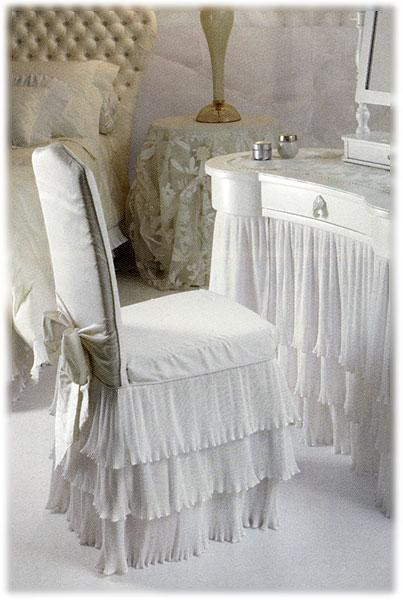 Стул в столовую Halley Couture 870Trpli