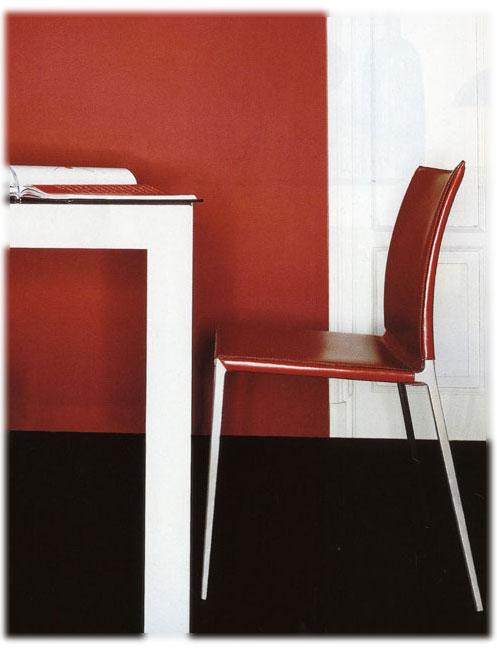 Стул в столовую Zanotta 2087