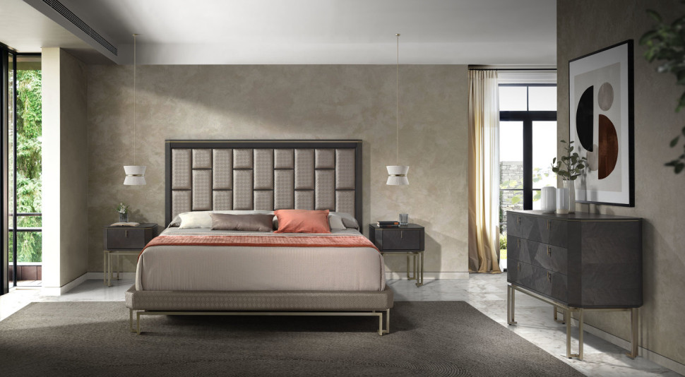 Кровать Hurtado Bond 211 x 220 x 139h nc86021