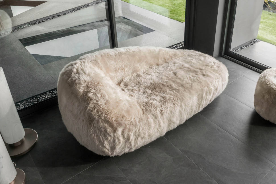 Кушетка Giorgio collection Opus in Australian lamb - стиль