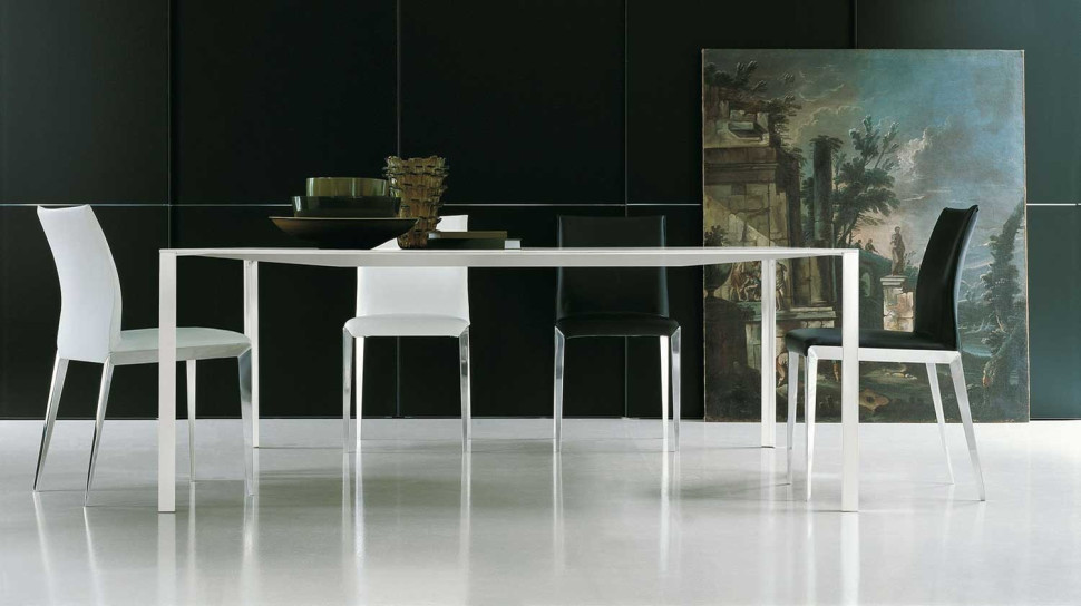 Стол Molteni LessLess - стиль