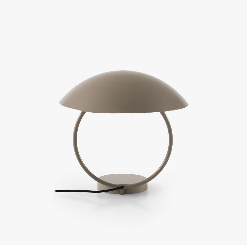 Настольная лампа Ligne Roset Tangent