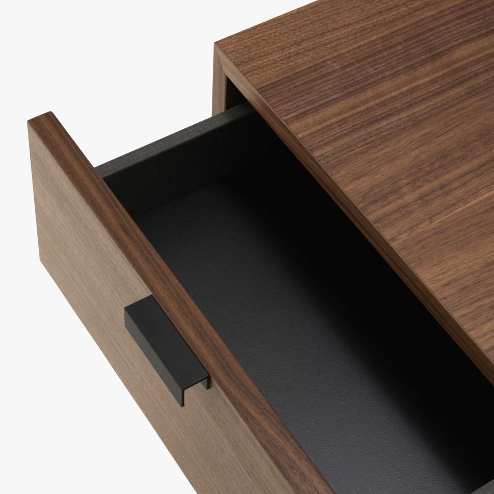 Тумбочка Ligne Roset Tanis