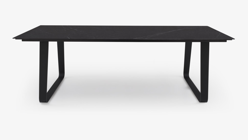 Стол Ligne roset Vilna - материал