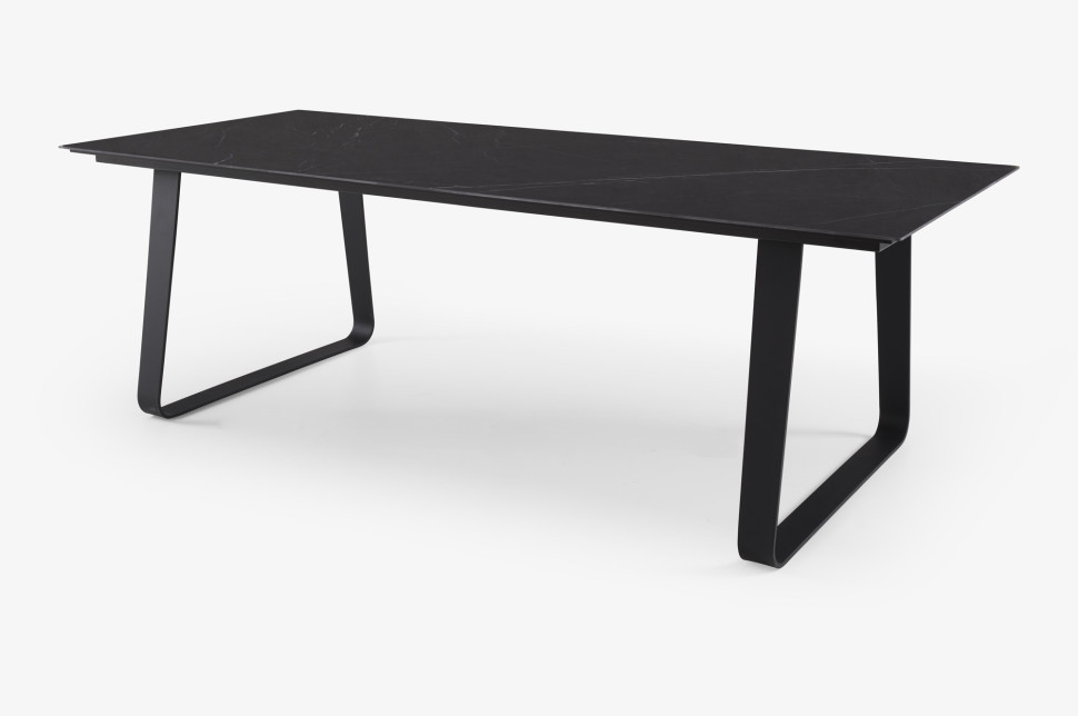 Стол Ligne roset Vilna