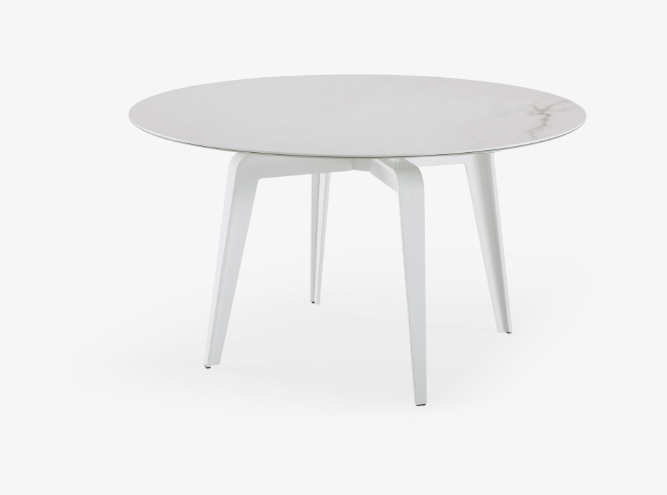 Стол Ligne roset Odessa Round