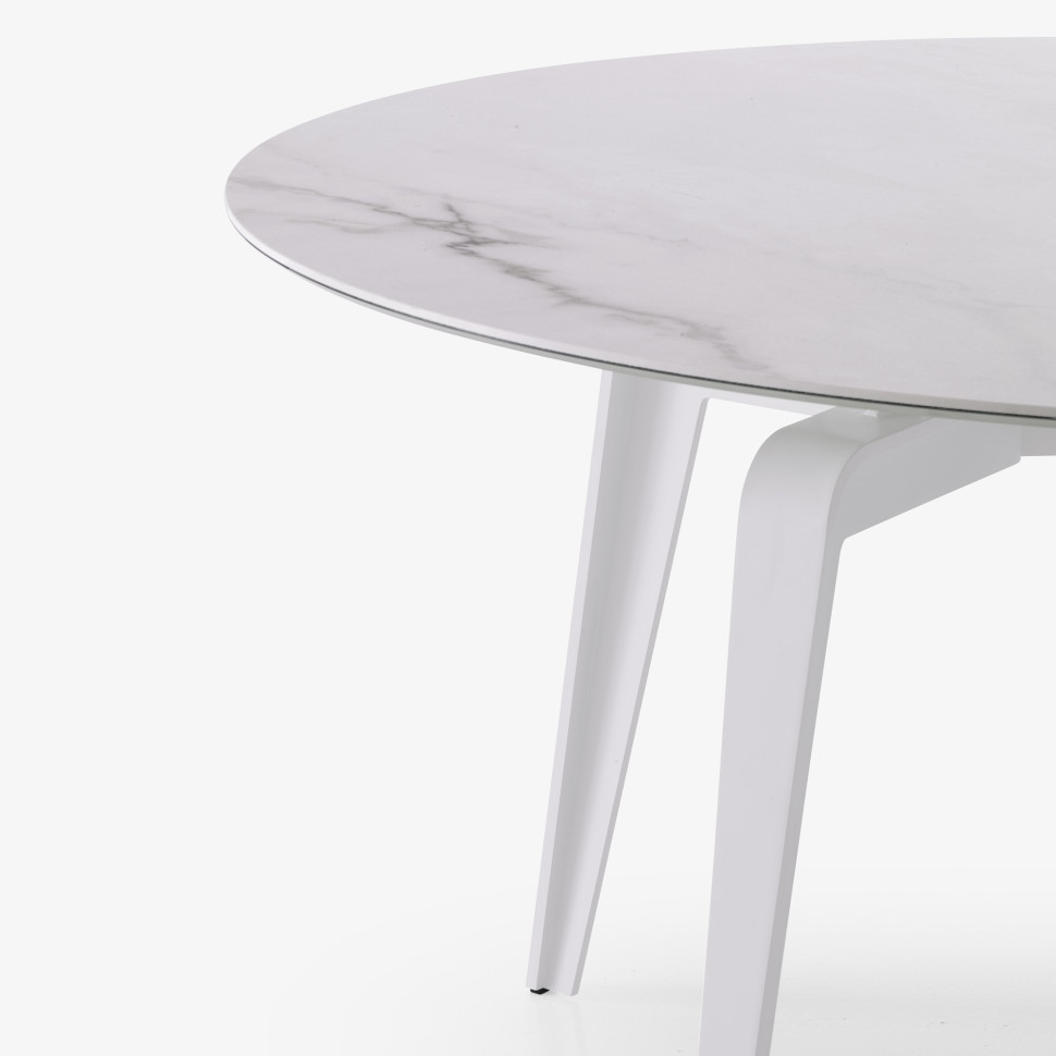 Стол Ligne roset Odessa Round