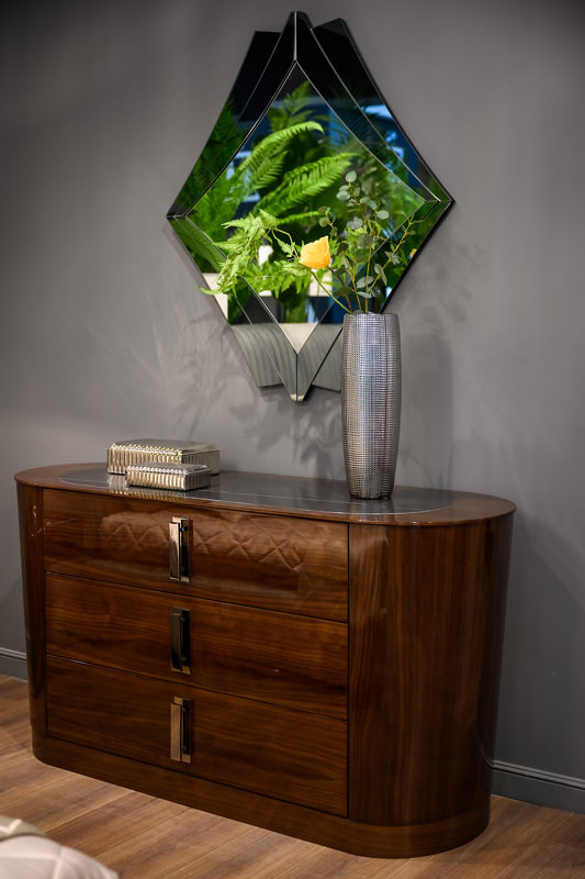 Комод Vivienne Fratelli Barri Vivienne 145 x 50 x 76h nc89770 - фото товара