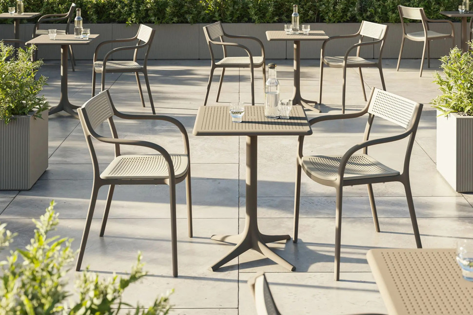 Стул Vondom Madison Dots - стиль