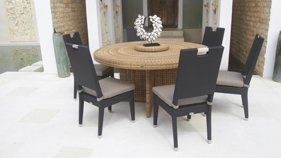 Стул с подлокотниками Skyline Design Beverly, коллекция Cuatro-Pacific, из искусственного ротанга - материал