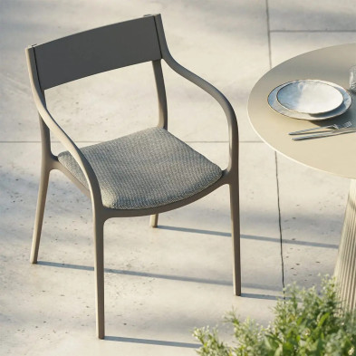 Стул Vondom Madison Upholstered