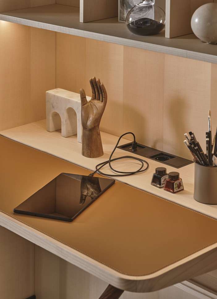 Секретер Porada Savio